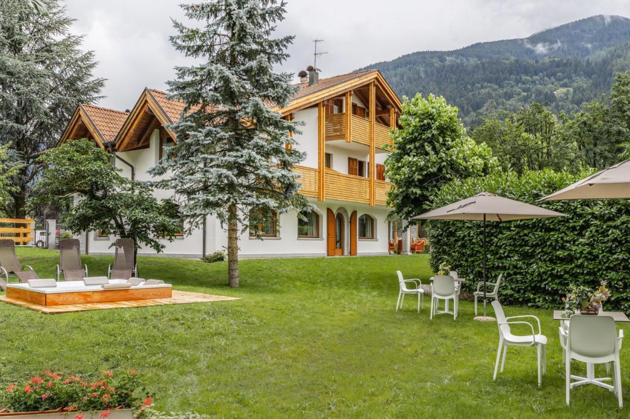 Chalet Mountain Plaza - Apt Greenvalley Pinzolo Kültér fotó